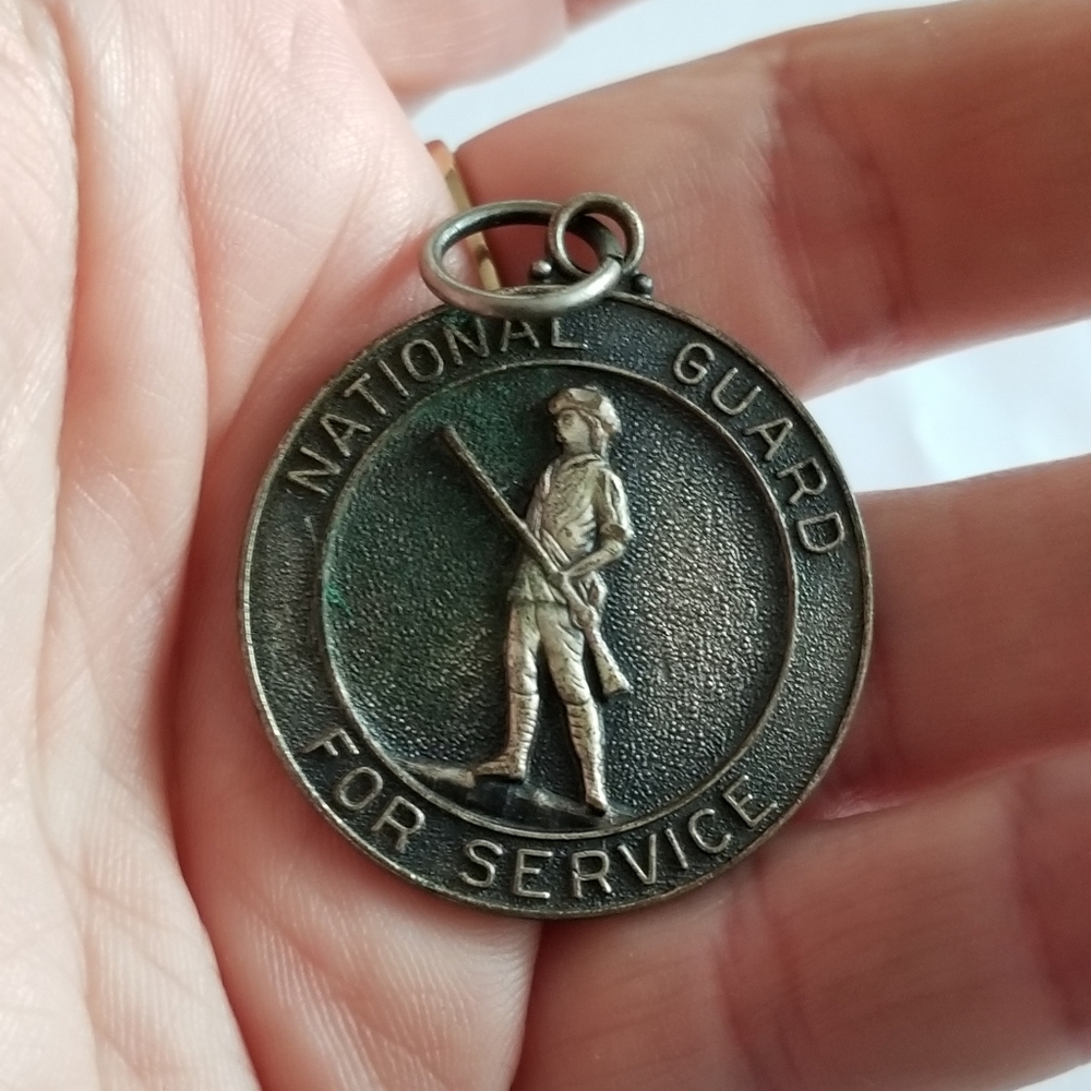 National Guard service award medal pendant silver tone charm military - Picture 7 of 8